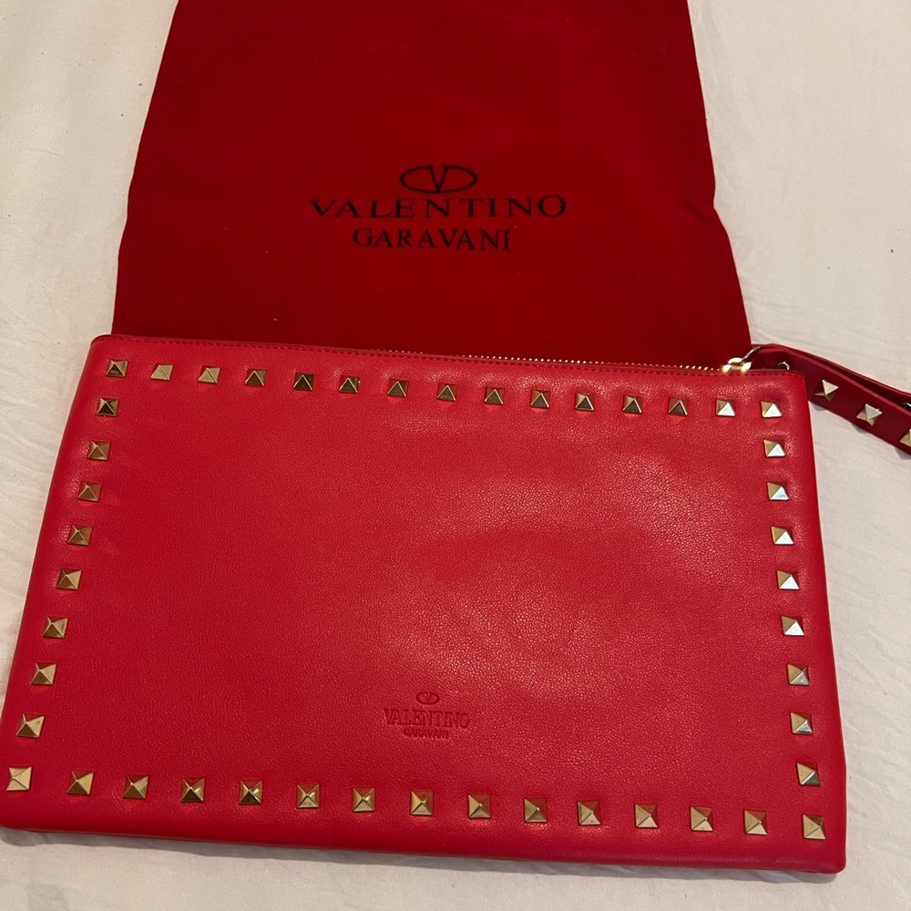 Valentino hight quality pouch
